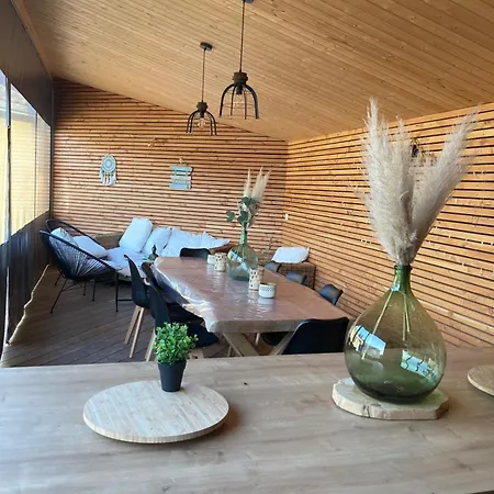 Location Maison Vacances *